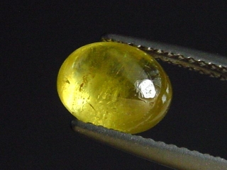 Titanit / Sphen 2,67 Ct. Oval Cabochon