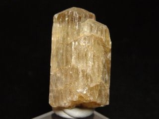 Scapolite crystal 36 mm - Gairo, Tanzania