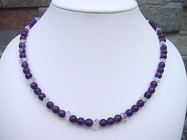 Amethystkette mit Bergkristall Naturkristallen 143,90 Ct. einzigartig 50 cm