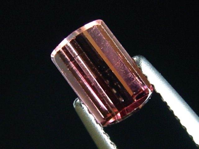 Turmalin rosa 0,85 Ct. Baguette 7 x 4,5 mm Brasilien