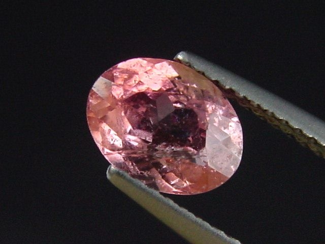 Tourmaline pink 1,36 Ct. oval Brazil