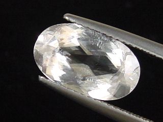 Dolomite 3,61 Ct. rare - oval Brazil