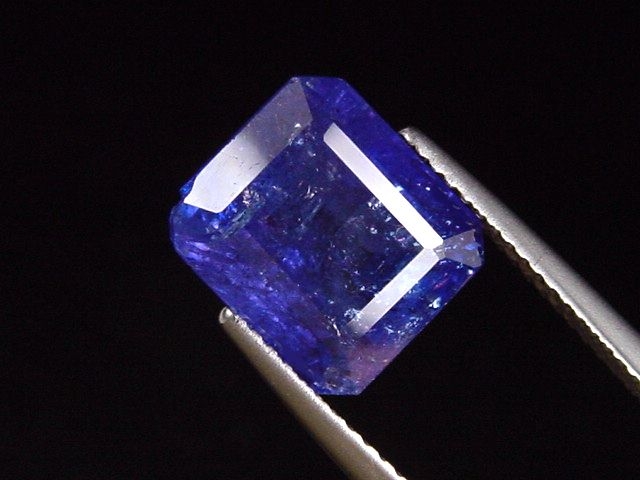 Tanzanite 6,82 Ct. finest color octagon B-quality