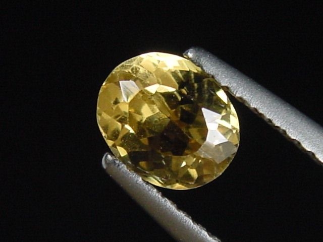 Chrysoberyl 1,23 Ct. oval Minas Gerais, Brazil