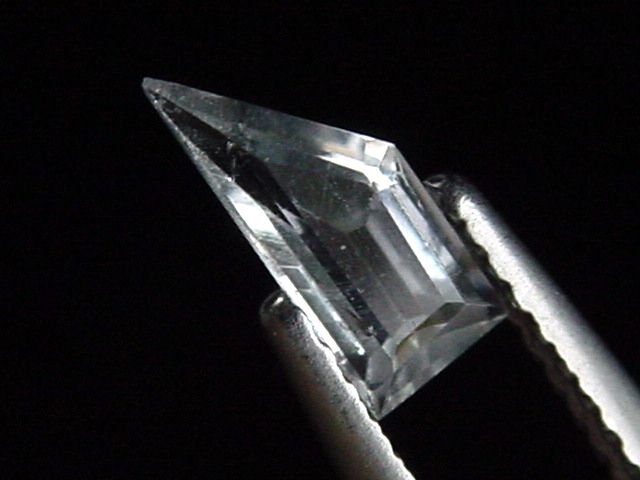 Herderite 0,46 Ct. collector cut - Aracai, Minas Gerais, Brazil