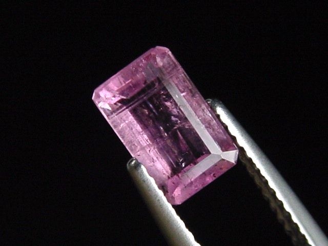 Rosa Topas 1,36 Ct. seltene Naturfarbe - Oktagon, Brasilien