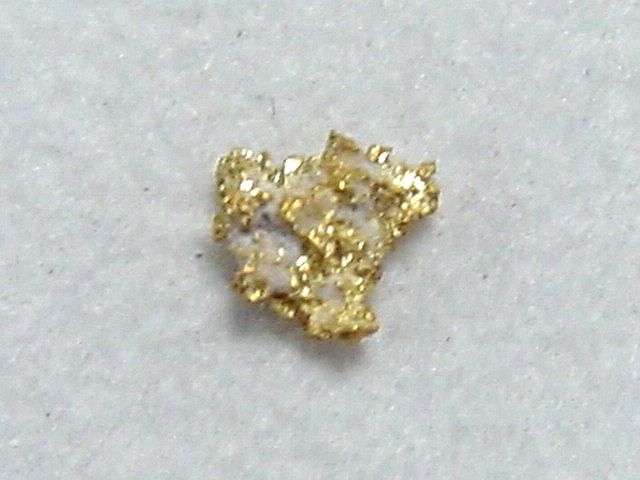 Gold nugget 3,5 mm - Ruihtu-Äytsi, Lappia, Finland