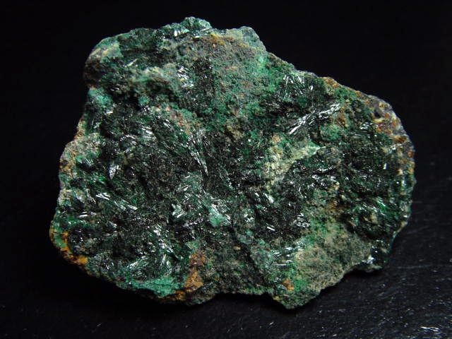 Atacamite specimen 50 mm - Mina la Favola, Copiapo, Chile