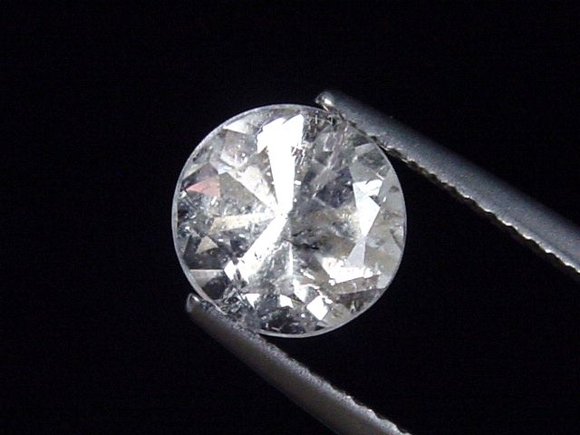 Phenakite 1,92 Ct. round rare - Piracicaba, Minas Gerais, Brazil