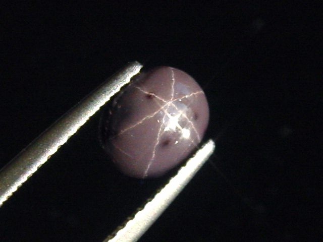 Star Spinel 1,84 Ct. rare cabochon cut Sri Lanka