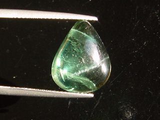 Apatite cat's eye 8,97 Ct. green