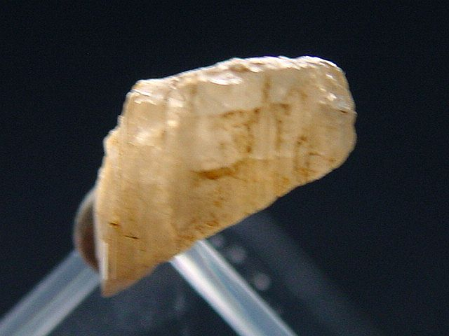 Phenakite crystal 12 mm - Piracicaba, Minas Gerais, Brazil