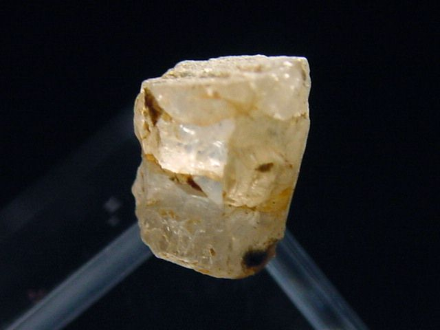 Phenakite crystal 10 mm - Piracicaba, Minas Gerais, Brazil