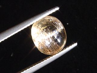 Topas Katzenauge 4,03 Ct. selten - unbehandelte Naturfarbe