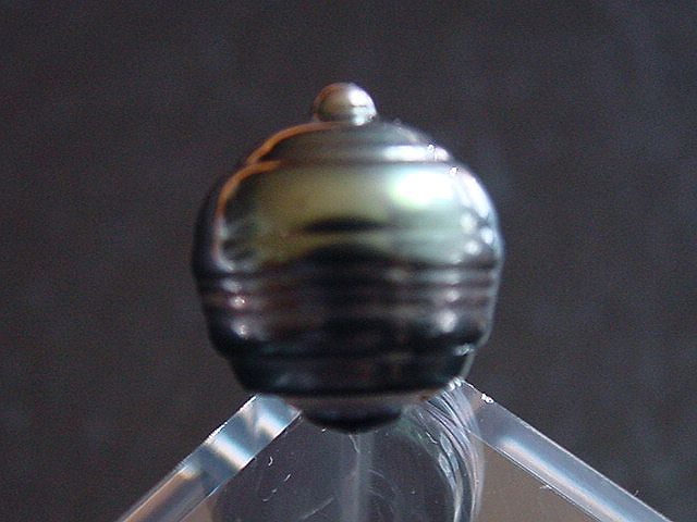 Black Tahitian Pearl 12 mm loose undrilled - French Polynesia