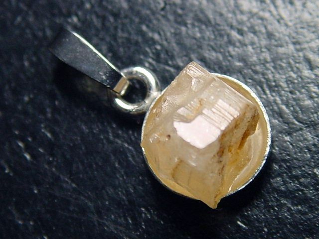 Phenakite crystal pendant 925 silver 16 mm - Piracicaba, Minas Gerais, Brazil