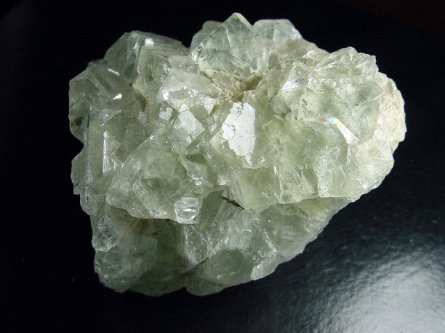 Fluorit Stufe 76 mm wasserklare Kristalle - Xianghualing, Hunan, China