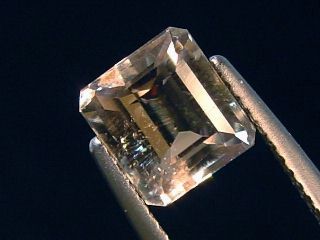 Sultanit / Diaspor 2,06 Ct. Oktagon Farbwechsel Türkei