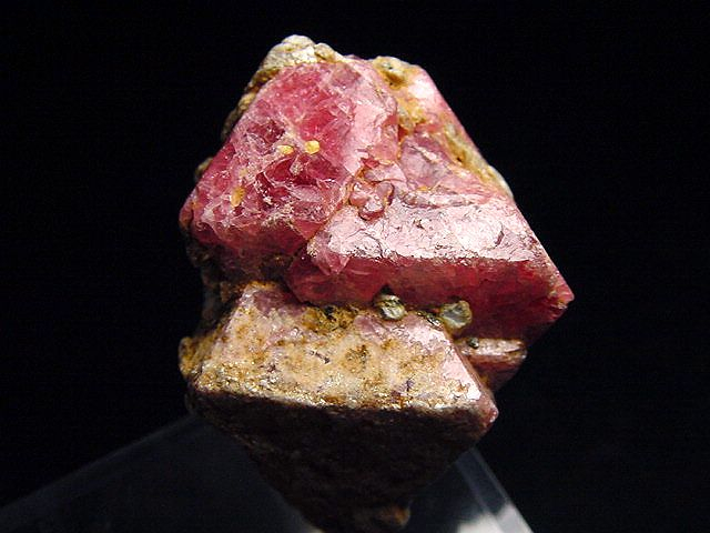 Spinel crystal 32 mm - Morogoro, Tanzania