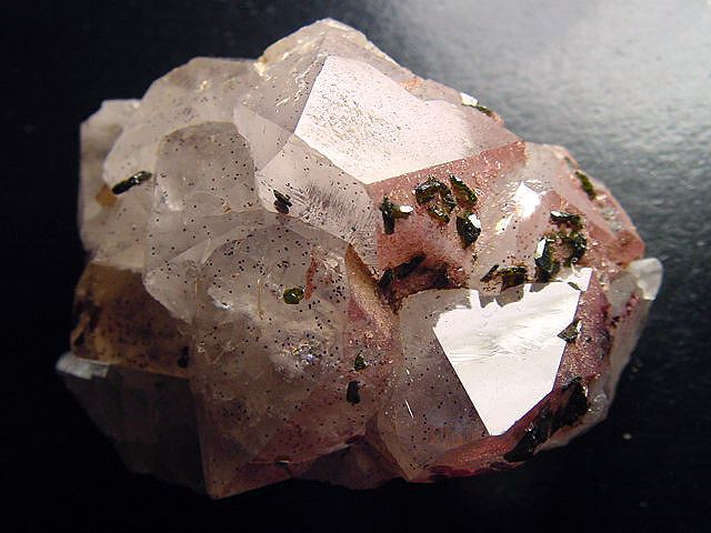 Quartz with Hematite and Epidote specimen 60 mm China