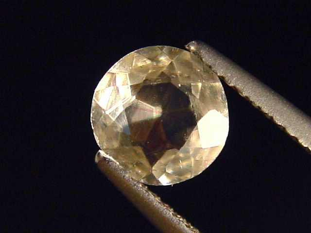 Aragonite 0,96 Ct. faceted - Czech Republic