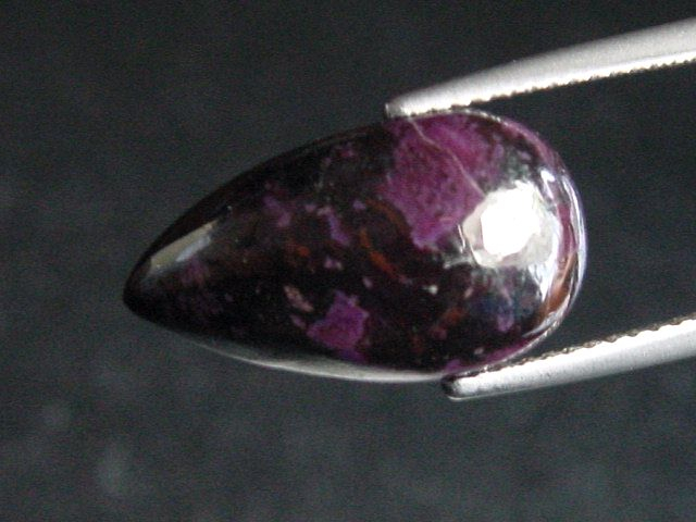 Sugilite 8,23 Ct. pear cabochon