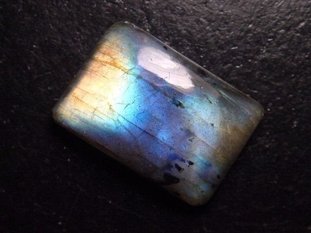 Labradorit 21,13 Ct. Rechteck Cabochon 23 x 16 mm Australien