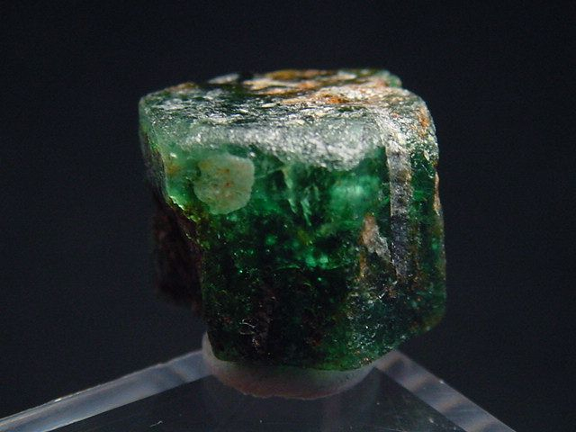 Emerald crystal 17 mm fine green - Muzo, Colombia