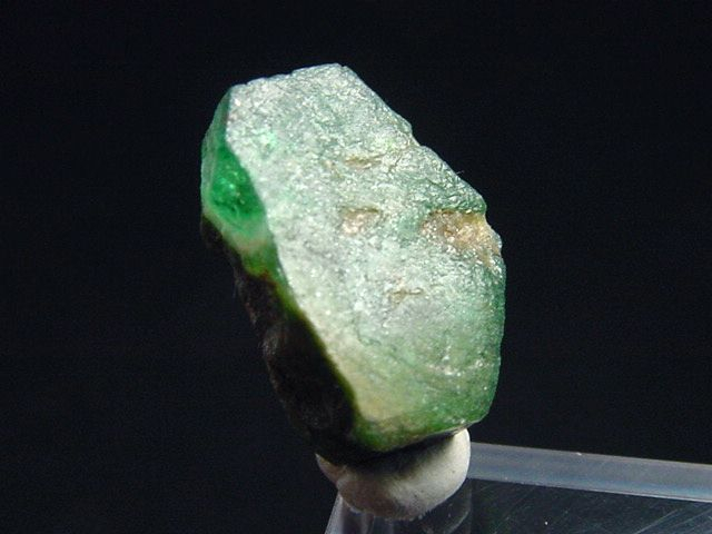 Emerald crystal 15 mm fine green - Muzo, Colombia