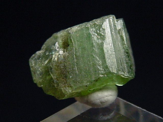 Zoisite / green Tanzanite crystal 11 mm - Merelani, Tanzania