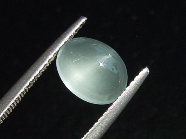 Aquamarine cat's eye 1,88 Ct. cabochon Brazil