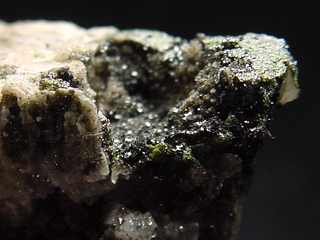 Libethenite specimen 25 mm - Estremor, Portugal