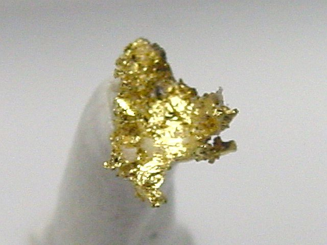 Gold kristallin 5 mm - Brusson, Val d'Aosta, Italien