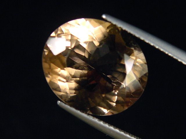 Smokey Quartz 12,53 Ct. precision cut - Galenstock, Switzerland