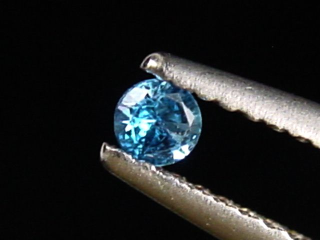 Hauyne / Hauynite 0,07 Ct. 2,5 mm round - Ettringen, Eifel, Germany