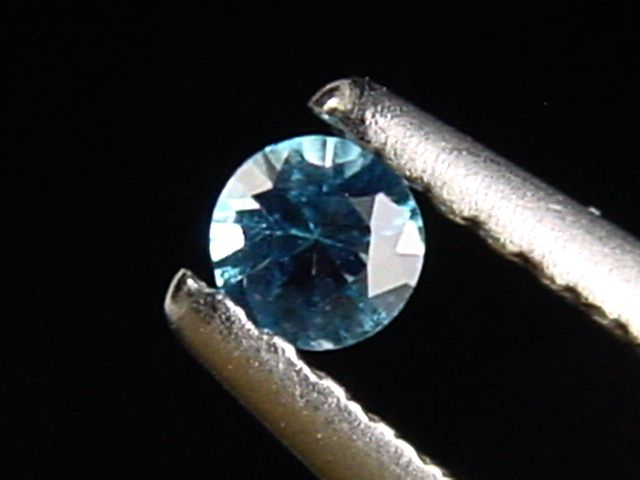 Hauyne / Hauynite 0,06 Ct. 2,5 mm round - Ettringen, Eifel, Germany