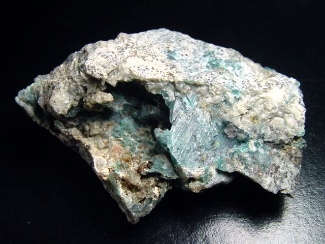 Grandidierit specimen 87 mm Andrahomana, Madag.