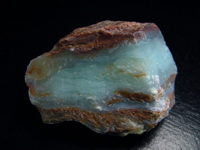 Blue Opal 54 mm rough - Arequipa, Peru