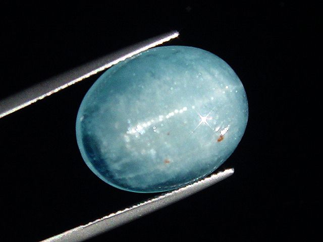 Aquamarine cat's eye 17,79 Ct. - oval cabochon Brazil