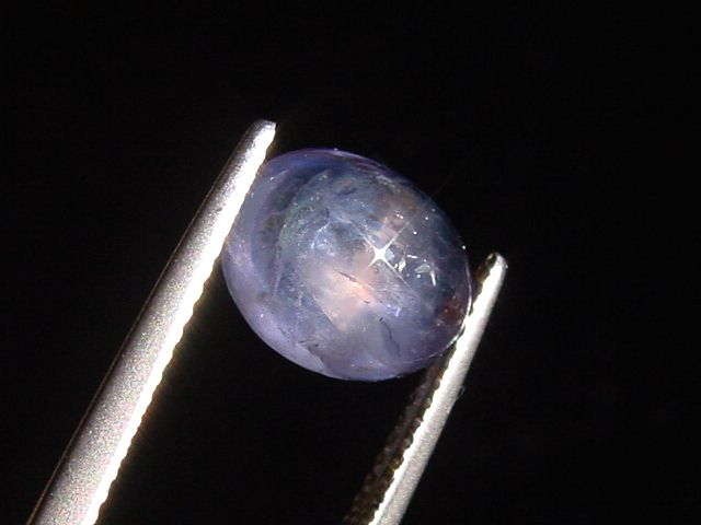 Iolith / Cordierit Katzenauge 2,76 Ct. Oval Cabochon Sri Lanka