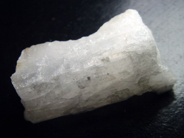 Kryolite specimen 44 mm - Ivigtut, Greenland