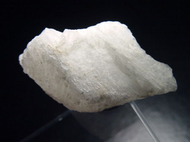 Kryolite specimen 50 mm - Ivigtut, Greenland