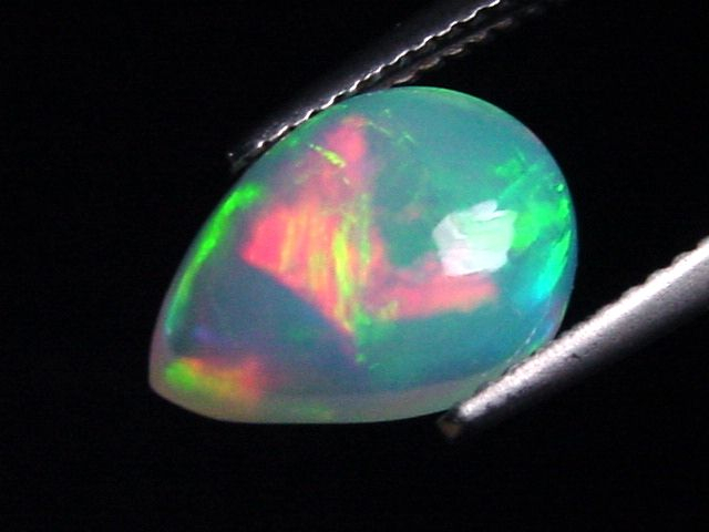 Opal 2,07 Ct. finest quality - pear cabochon