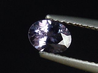 Spinell 0,45 Ct. 5,5 x 4 mm Oval Sri Lanka