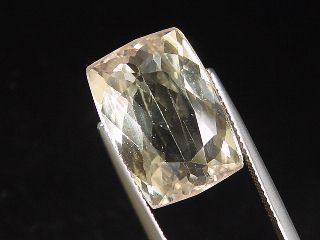 Hiddenit 14,77 Ct. Antikschliff 17,5 x 12,5 mm Pakistan