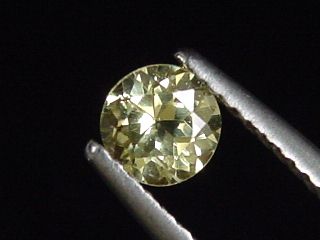 Chrysoberyll 0,58 Ct. Rund 5 mm Minas Gerais, Brasilien