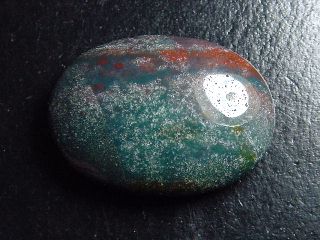 Jasper 47,25 Ct. oval cabochon Brazil