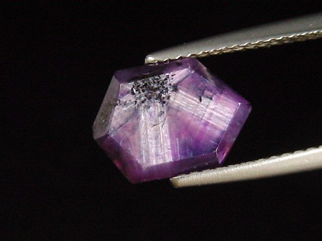 Trapiche Rubin 3,54 Ct. selten - Hunza, Pak.