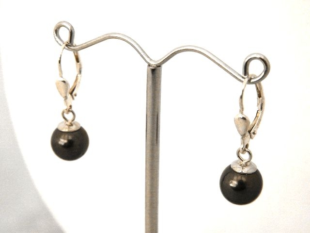 Tahitian pearl earrings - perfect round 8 mm pearls in 925 Silver