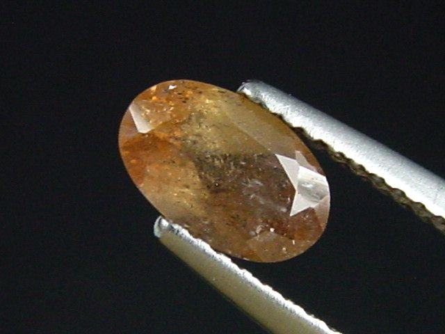 Axinite 0,93 Ct. oval Tanzania